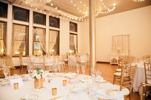 09-Creativo-Loft-victoria-gold-white-wedding