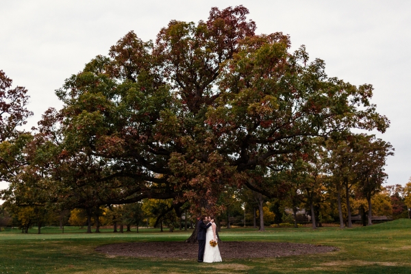 Fall-Wilmette-wedding-by-Emma-Mullins-Photography-3