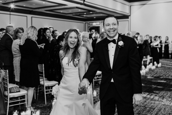 Renaissance-Chicago-wedding-ceremony
