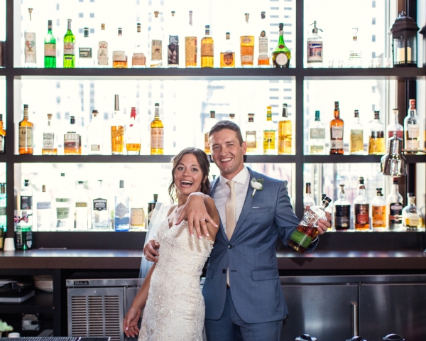 River-Roast-Chicago-wedding-by-Emma-Mullins-Photography-2