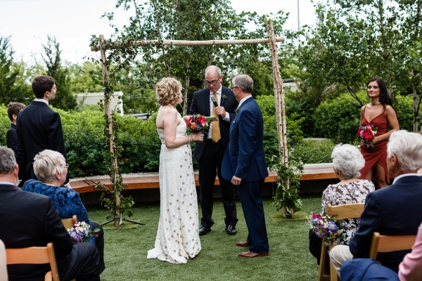 097KJceremony