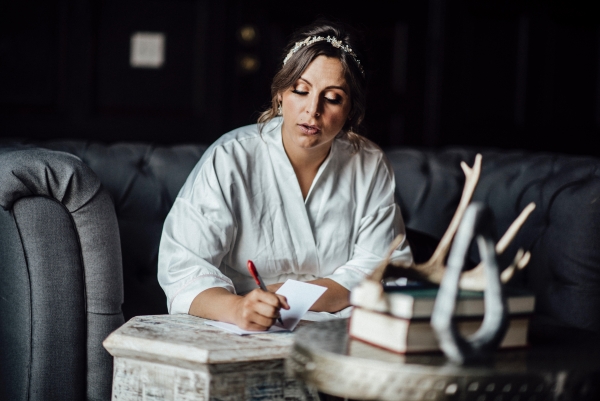 Art documentary wedding photography; wedding photographer in Chicago Illinois