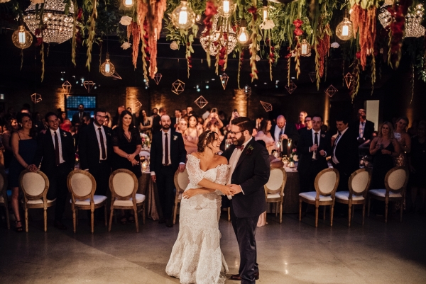 Art documentary wedding photography; wedding photographer in Chicago Illinois