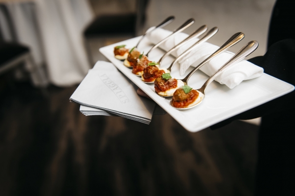 Elegant Intimate December Chicago Wedding at Spiaggia (19)