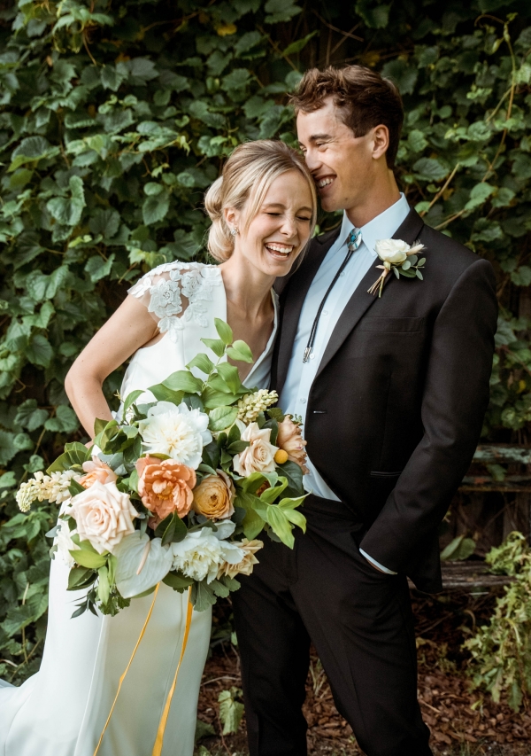 Glass & Grain Photography_1960s Wedding Inspiration_0083