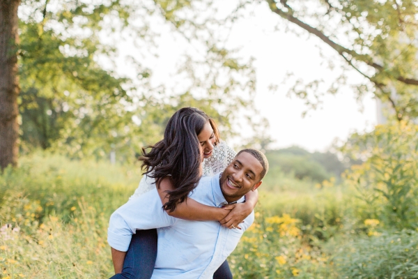 Lincoln Park Engagement Session Photography by Lauryn (16)