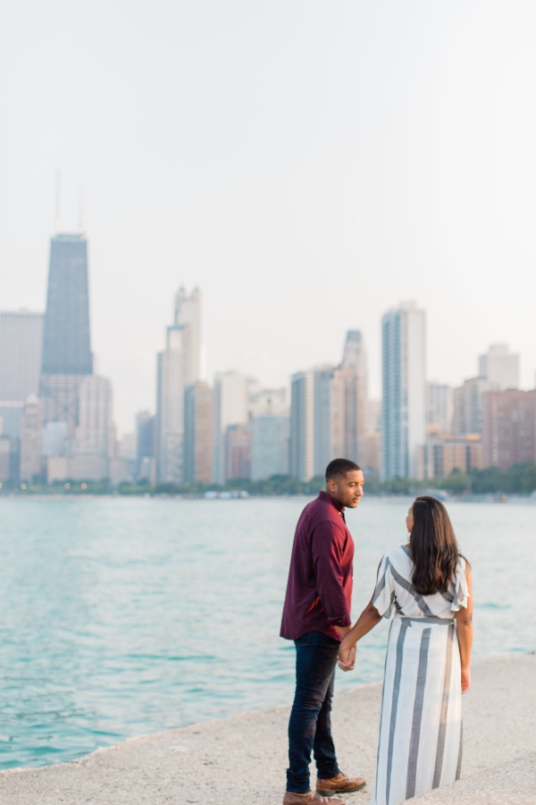 Lincoln Park Engagement Session Photography by Lauryn (26)