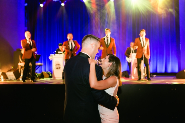 Lindsey-Taylor-Photography-Chicago-Lakefront-Wedding-77