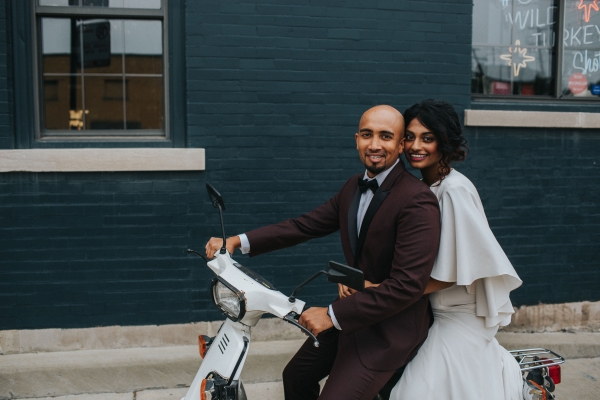 Warm Colorful Retro Mod Chicago Wedding Inspiration at The Duck Inn (34)