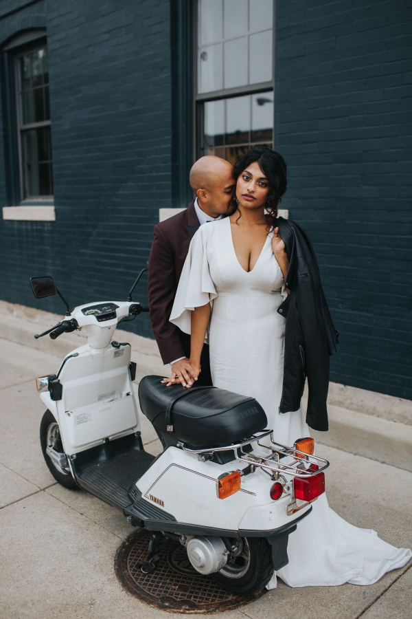 Warm Colorful Retro Mod Chicago Wedding Inspiration at The Duck Inn (40)