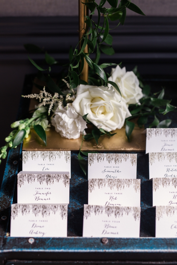 Ivy-Room-Chicago-Wedding-by-Emma-Mullins-Photography-20