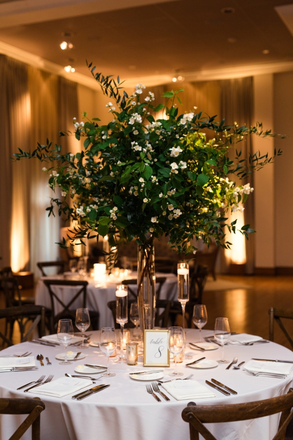 Ivy-Room-Chicago-Wedding-by-Emma-Mullins-Photography-36