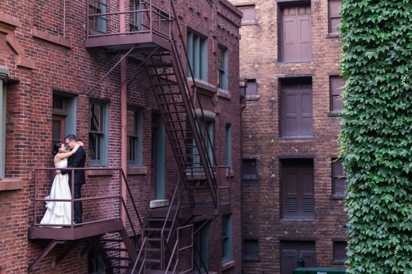 Ivy-Room-Chicago-Wedding-by-Emma-Mullins-Photography-39