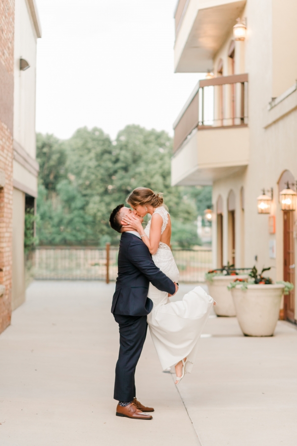 Riverside Receptions | Zielinsky Wedding