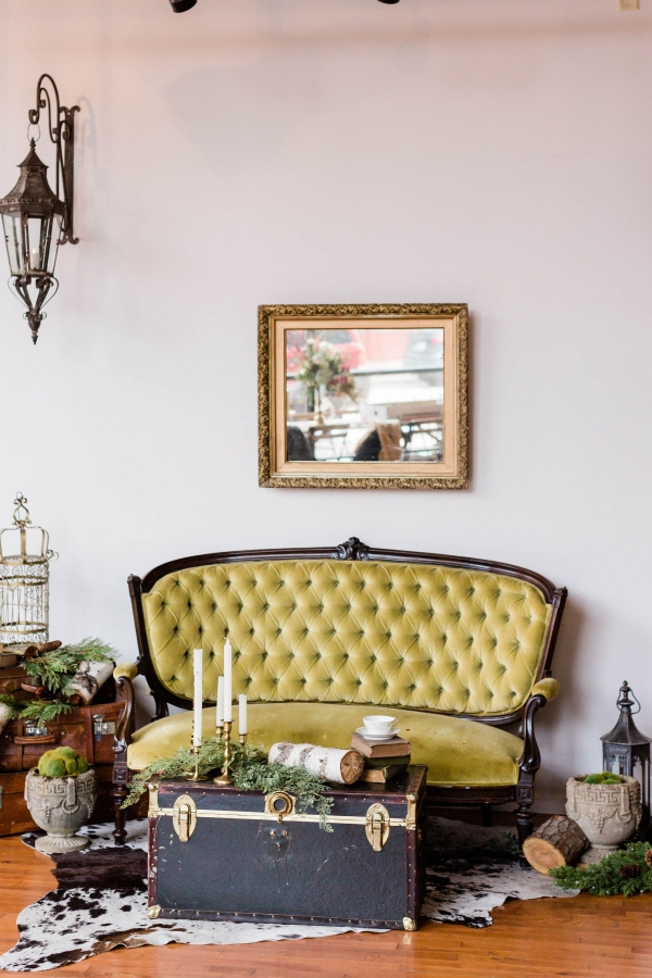 Woodsy Loft Wedding Inspiration Loft of Elements Preserved (16)