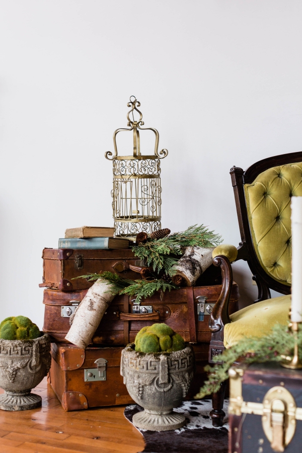 Woodsy Loft Wedding Inspiration Loft of Elements Preserved (17)