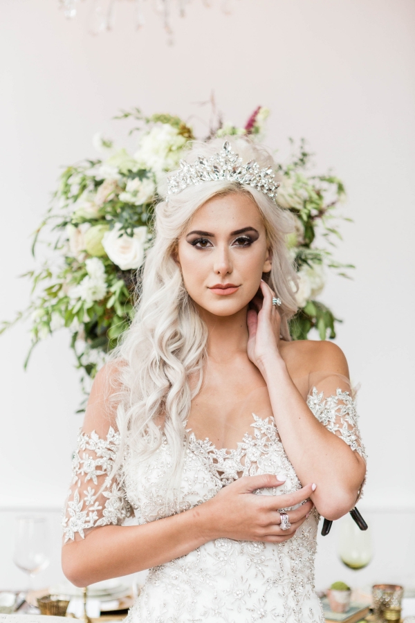Woodsy Loft Wedding Inspiration Loft of Elements Preserved (42)