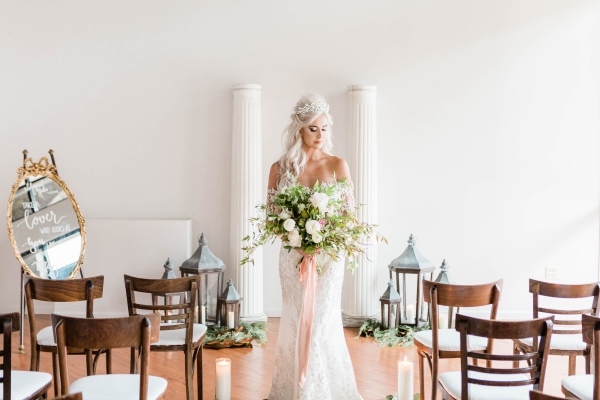 Woodsy Loft Wedding Inspiration Loft of Elements Preserved (43)