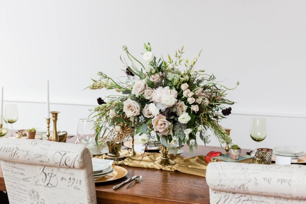 Woodsy Loft Wedding Inspiration Loft of Elements Preserved (5)