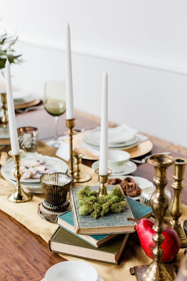 Woodsy Loft Wedding Inspiration Loft of Elements Preserved (7)