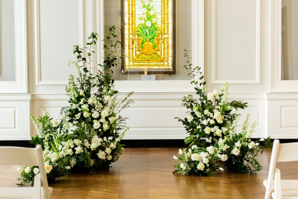 Chicago History Museum Wedding Inspiration Emerald Green (74)