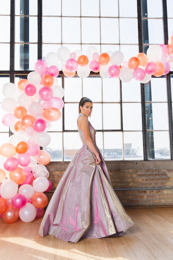 Colorful Iridescent Futuristic Chicago Wedding Inspiration (71)