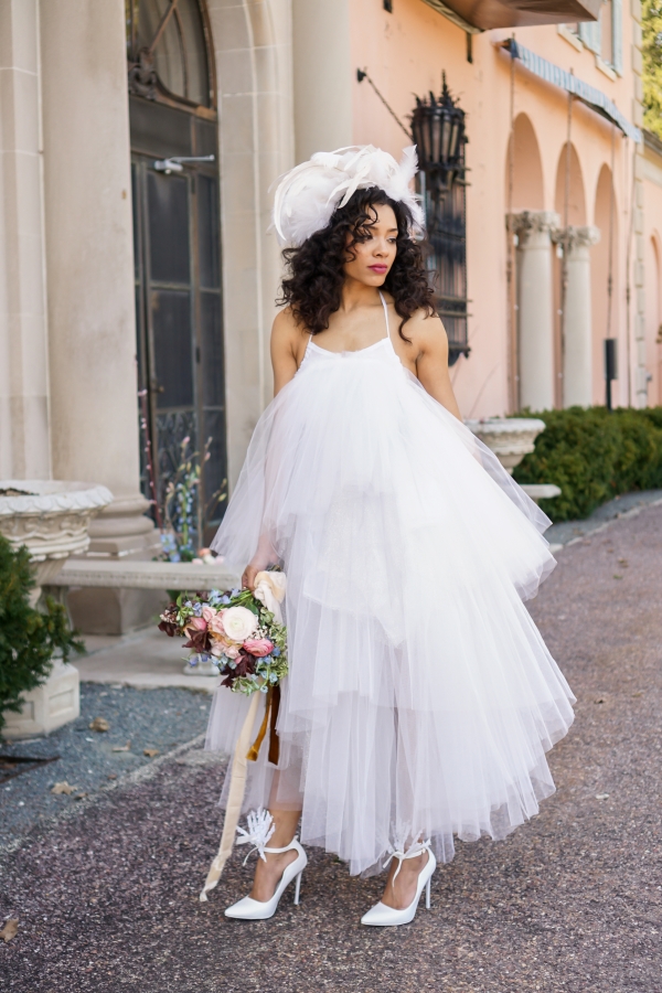 Cuneo Mansion High Fashion Wedding Inspiration (51)