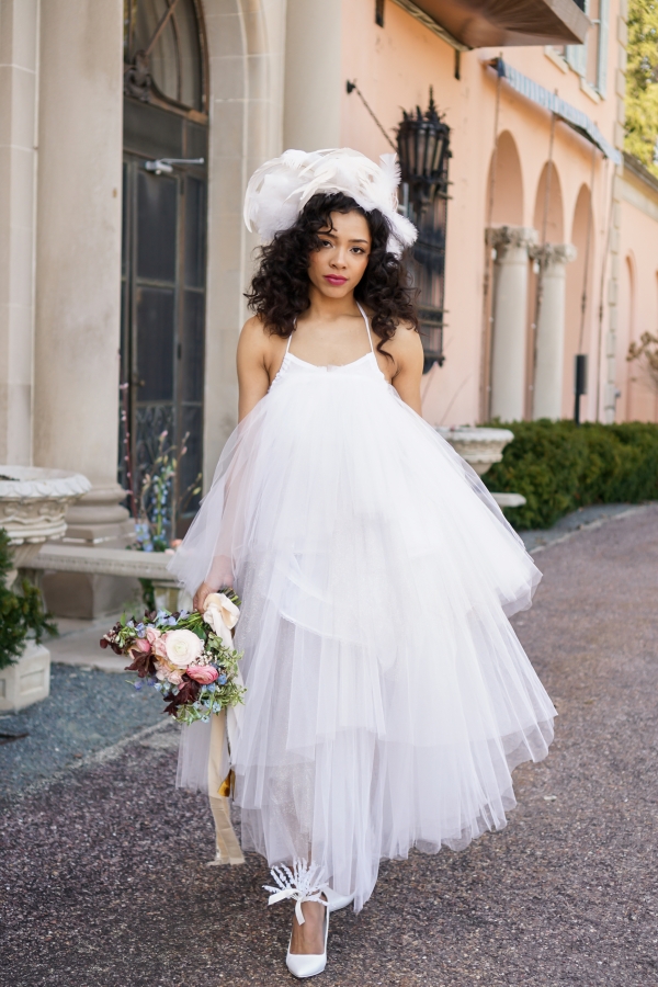 Cuneo Mansion High Fashion Wedding Inspiration (52)
