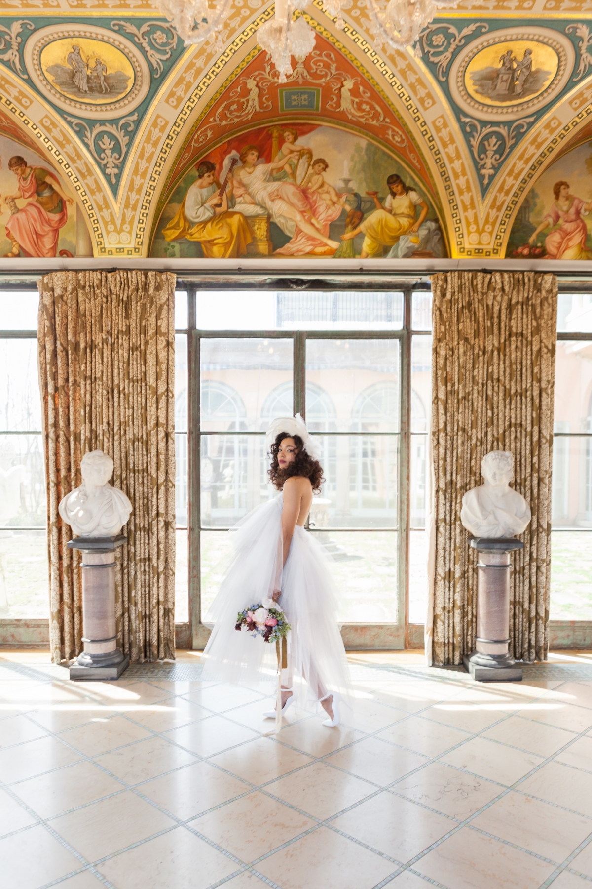 Cuneo Mansion High Fashion Wedding Inspiration (71)