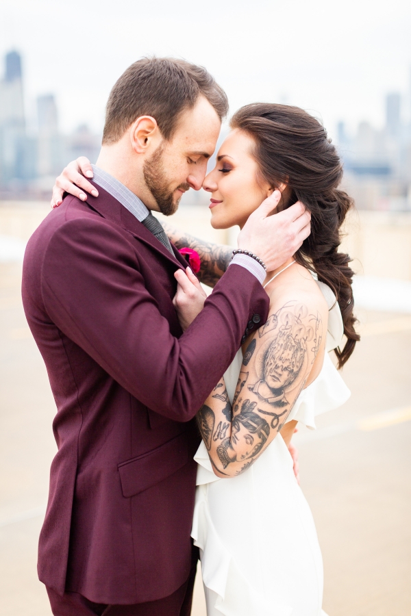 Edgy Romance Chicago Wedding Inspiration Alexandra Lee Photography Lakeshore in Love (331)