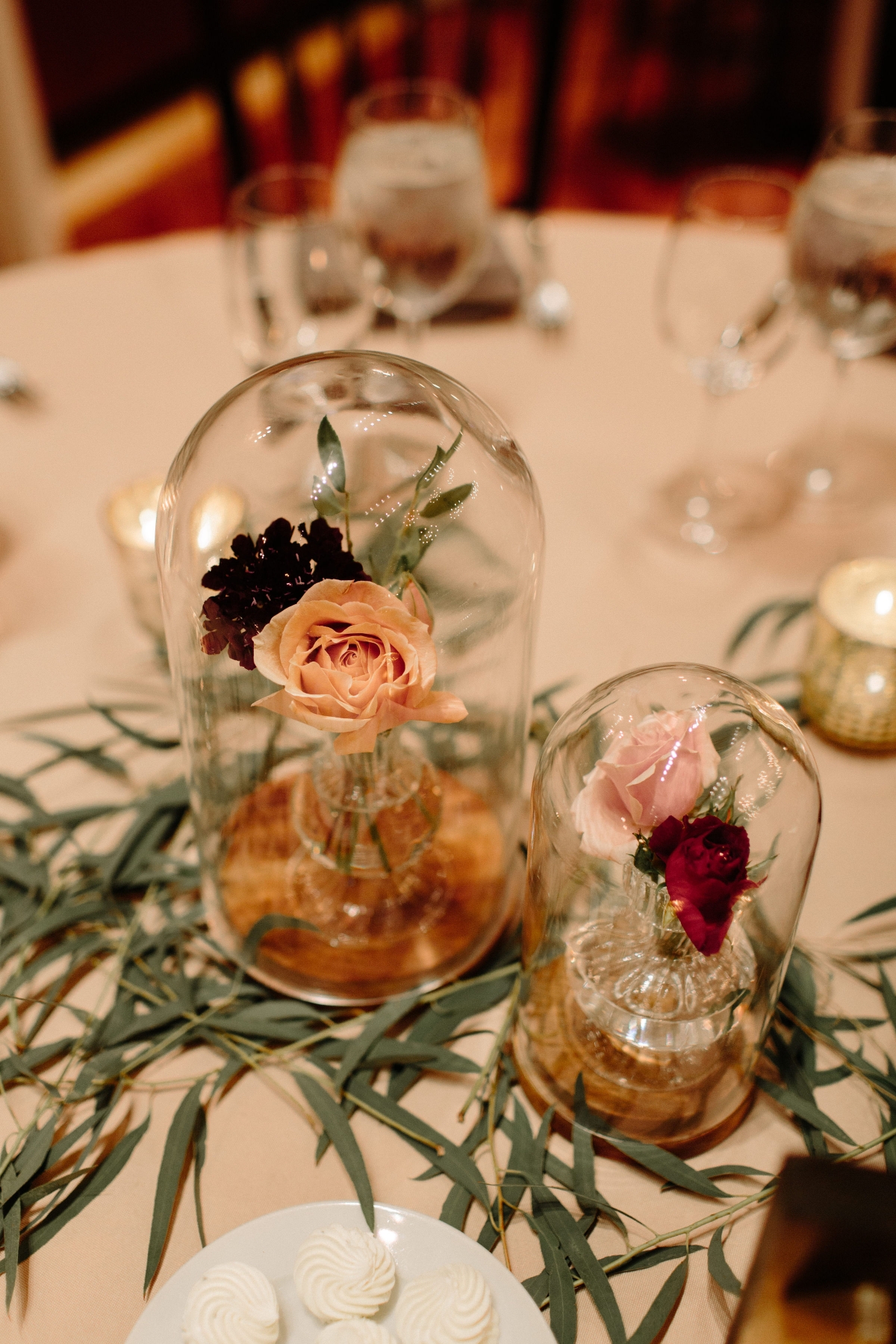Centerpieces with Glass Covers