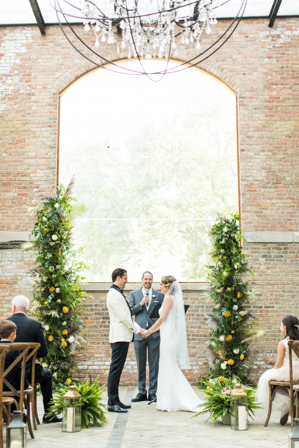 Bridgeport Art Center Wedding Chicago (6)