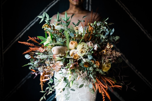 Incredible Fall Bouquet Chicago Bride