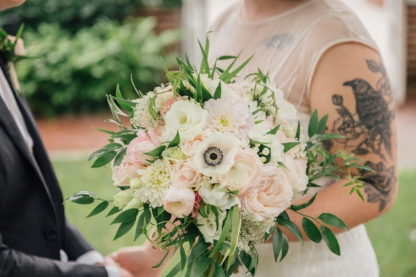 Bouquet with Garden Roses and Anemones