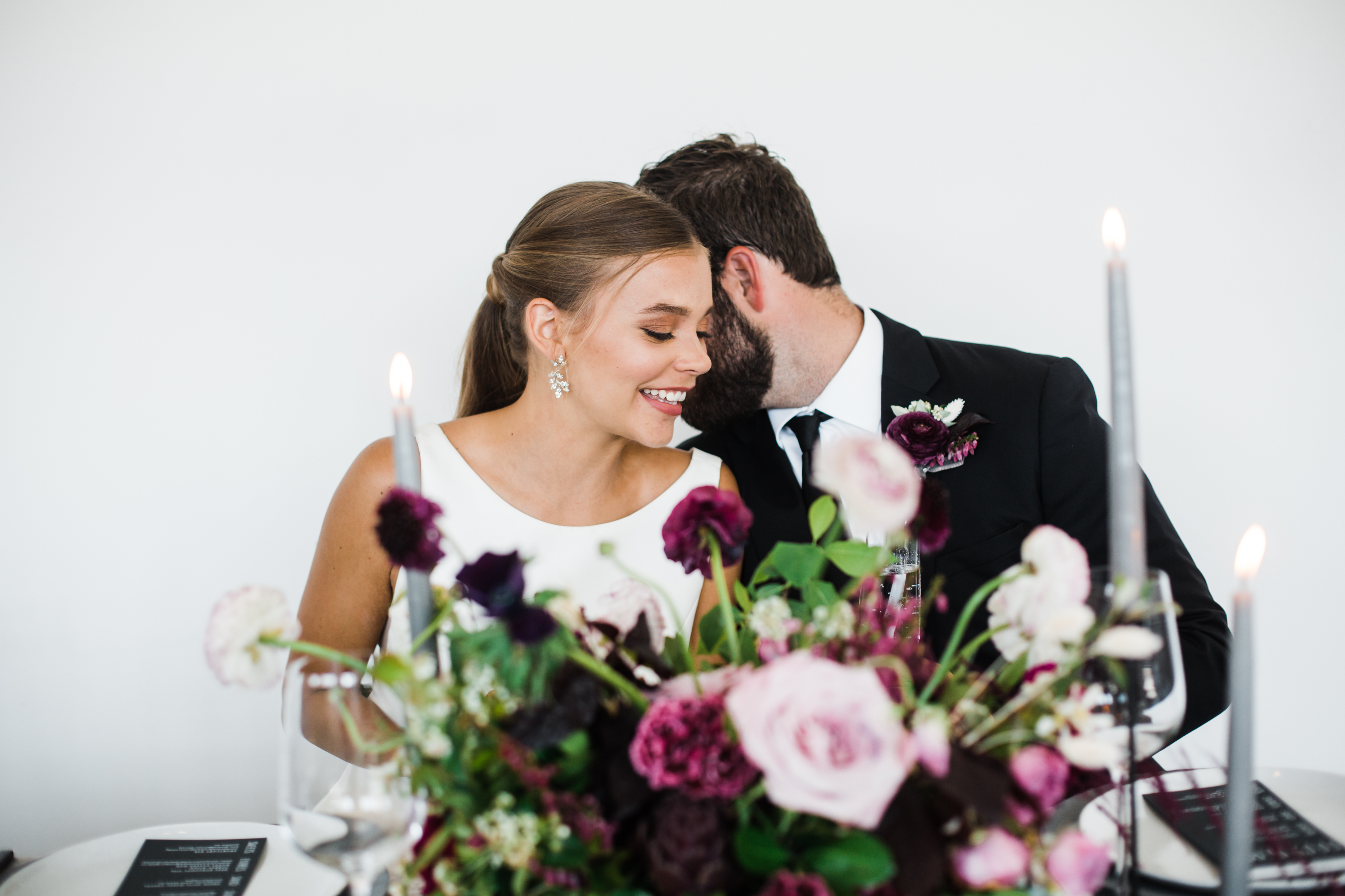 Modern Colorful Chicago Wedding Inspiration The Lakewood (39)