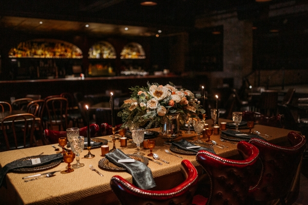 Chicago Speakeasy Wedding Inspiration (11)