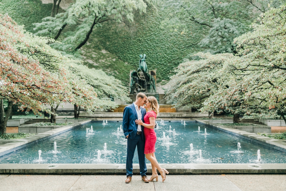 Art Institute of Chicago Engagement Photos Janet D Photography 3
