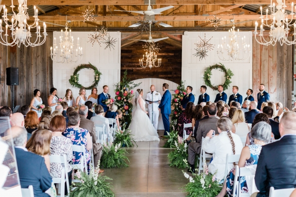 Emerson Creek Wedding Photography by Lauryn (21)