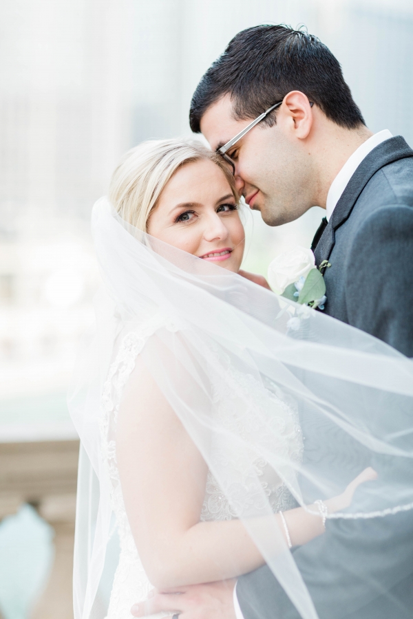 Hotel Allegro Chicago Wedding Photography by Lauryn (32)