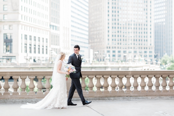 Hotel Allegro Chicago Wedding Photography by Lauryn (35)