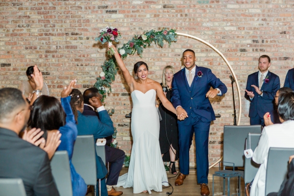 Loft Lucia Chicago Wedding Photography by Lauryn (17)
