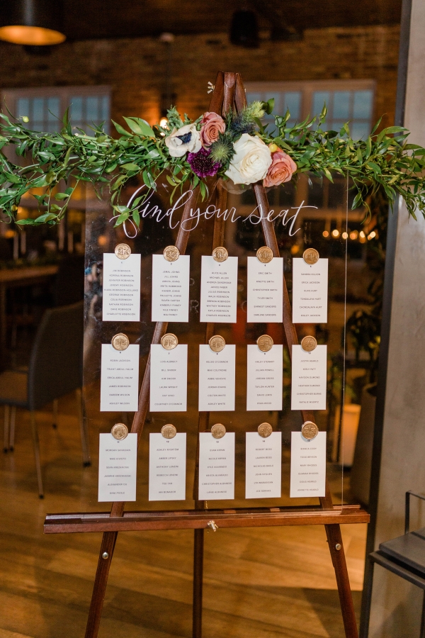 Loft Lucia Chicago Wedding Photography by Lauryn (22)