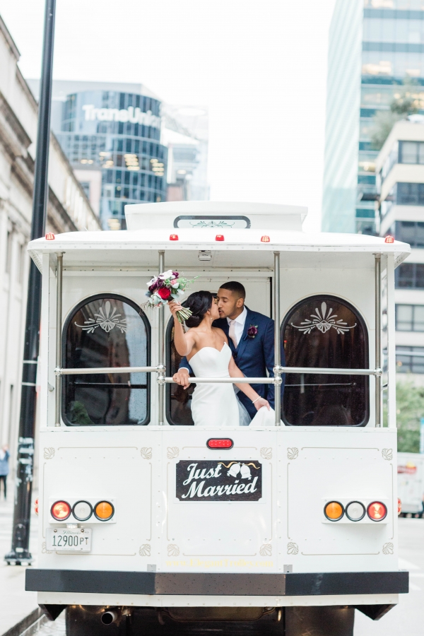 Loft Lucia Chicago Wedding Photography by Lauryn (65)