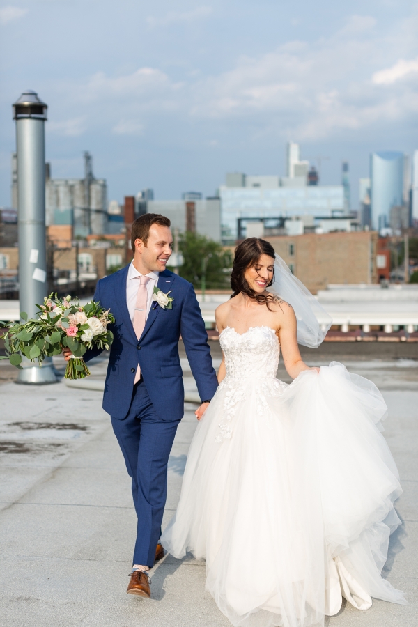 Room 1520 Chicago Wedding from Alexandra Lee Photography (4)