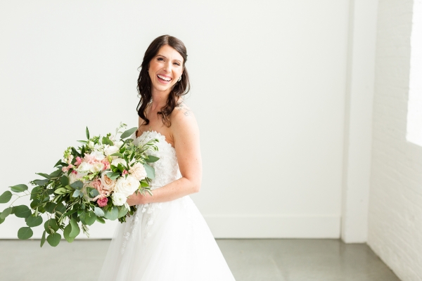 Room 1520 Chicago Wedding from Alexandra Lee Photography (54)