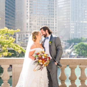 Downtown Chicago wedding portrait at Wrigley Building.