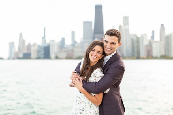 Brittany-and-Scott-Pen-and-Lens-photography-Chicago-photographer-North-Avenue-Beach-Engagement-Session-2