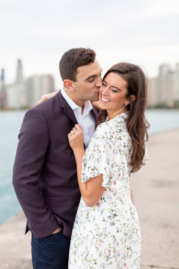 Brittany-and-Scott-Pen-and-Lens-photography-Chicago-photographer-North-Avenue-Beach-Engagement-Session-20