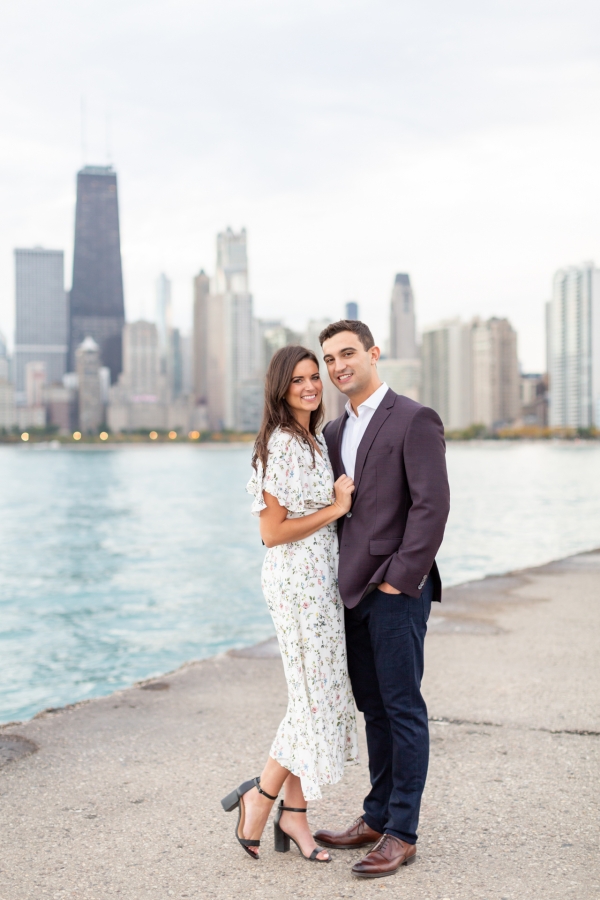 Brittany-and-Scott-Pen-and-Lens-photography-Chicago-photographer-North-Avenue-Beach-Engagement-Session-7