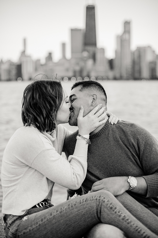 Expedition Joy Chicago North Ave Beach Engagement Photography_0054